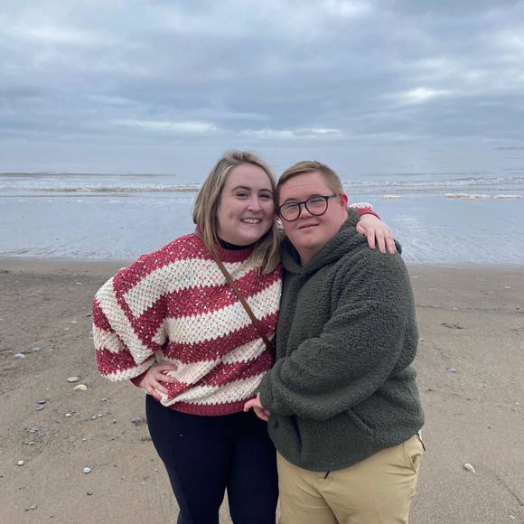 Meet your Posher, Kailey - Picture 3 of 4